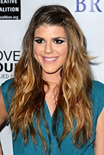 Molly Tarlov